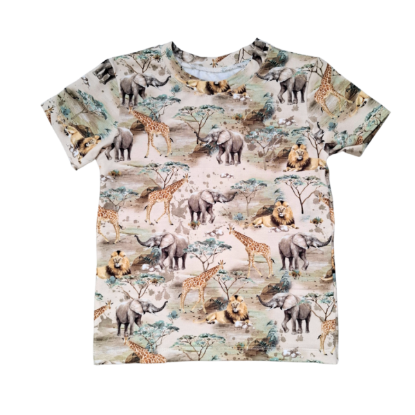 Baby T-shirt met safari dierenprint met olifanten, leeuwen en giraffen in neutrale tinten